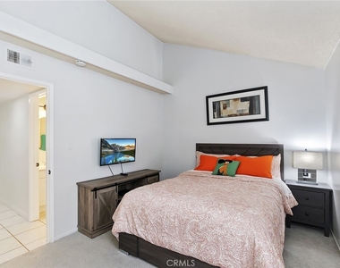 82294 Bergman Drive - Photo Thumbnail 15