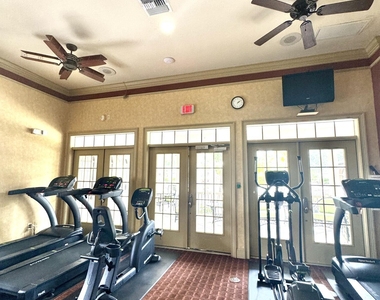 6421 Borasco Drive - Photo Thumbnail 55