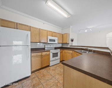 6421 Borasco Drive - Photo Thumbnail 18