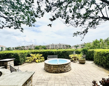 6421 Borasco Drive - Photo Thumbnail 45