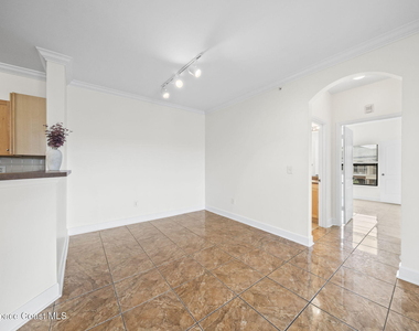 6421 Borasco Drive - Photo Thumbnail 14