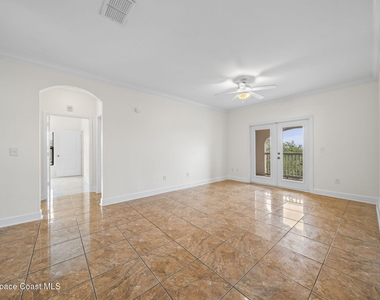 6421 Borasco Drive - Photo Thumbnail 12
