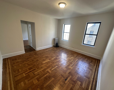 3105 Decatur Avenue - Photo Thumbnail 12