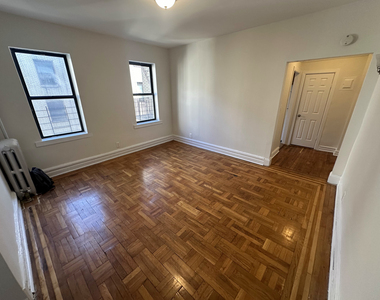 3105 Decatur Avenue - Photo Thumbnail 11