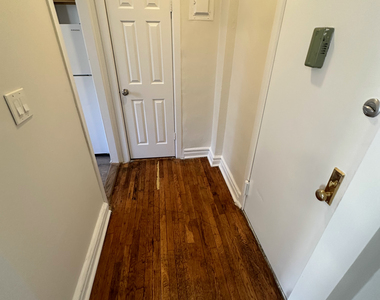 3105 Decatur Avenue - Photo Thumbnail 8