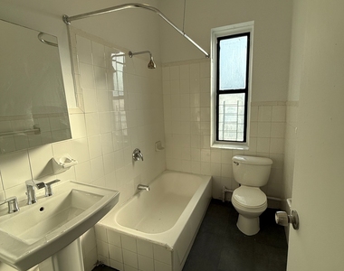 660 West 180th Street - Photo Thumbnail 2