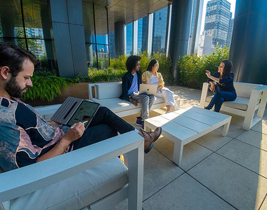 555 10th Avenue - Photo Thumbnail 8