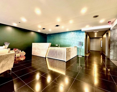 53 Boerum Pl - Photo Thumbnail 10