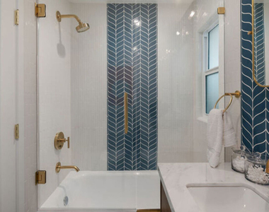 8417 W 1st Street - Photo Thumbnail 12