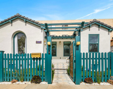 8417 W 1st Street - Photo Thumbnail 20