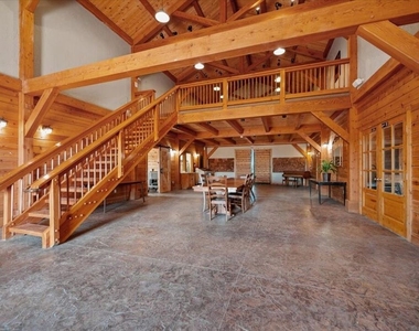 230 Hans Place - Photo Thumbnail 43