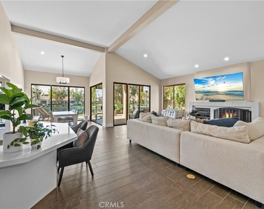 80504 Pebble Beach - Photo Thumbnail 3