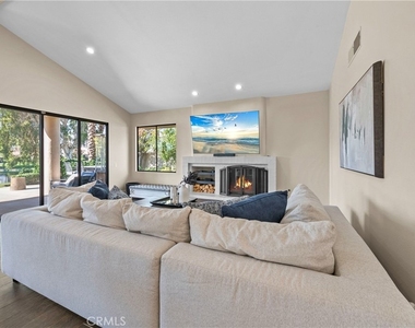 80504 Pebble Beach - Photo Thumbnail 10