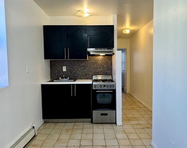 2148 2nd Avenue - Photo Thumbnail 5