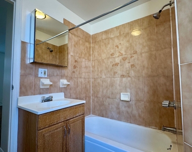 2148 2nd Avenue - Photo Thumbnail 11