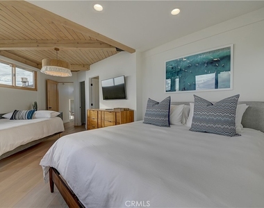 328 Boca Del Canon - Photo Thumbnail 36