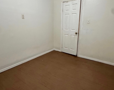 1169 East 178th Street - Photo Thumbnail 10