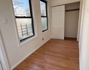 1169 East 178th Street - Photo Thumbnail 4