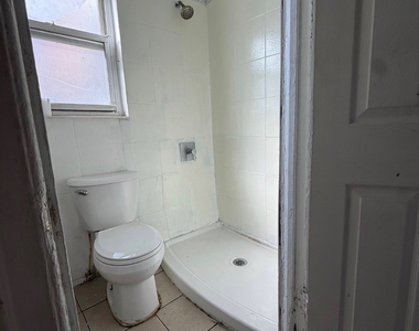 1169 East 178th Street - Photo Thumbnail 15
