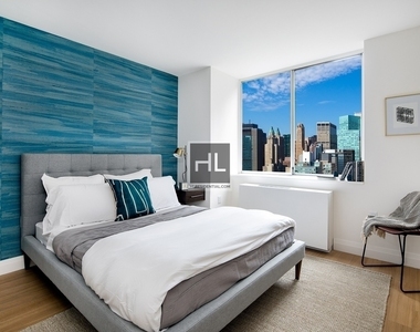 East 54 Street - Photo Thumbnail 22