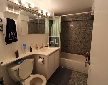 East 37 Street - Photo Thumbnail 1
