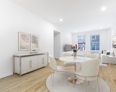 135 William Street - Photo Thumbnail 1
