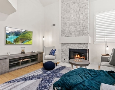 8 Coral Ridge - Photo Thumbnail 3