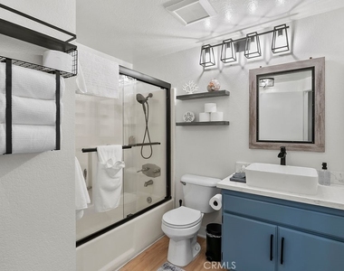 8 Coral Ridge - Photo Thumbnail 13