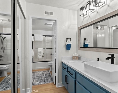 8 Coral Ridge - Photo Thumbnail 12