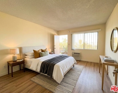 571 Fairview Avenue - Photo Thumbnail 1
