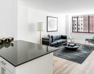 444 West 35th Street - Photo Thumbnail 1