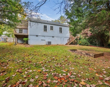 1454 Catherine Street - Photo Thumbnail 17