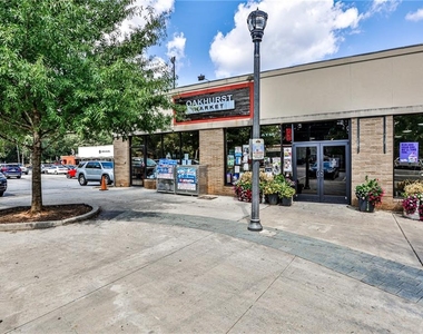 1454 Catherine Street - Photo Thumbnail 32