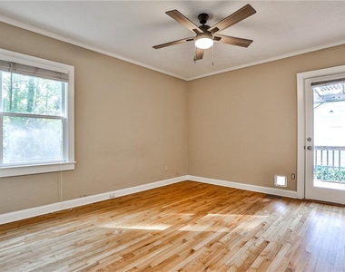 1454 Catherine Street - Photo Thumbnail 9