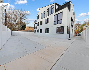 2454 E 15th St - Photo Thumbnail 7