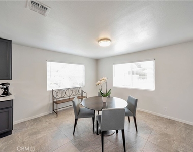 17609 Covello Street - Photo Thumbnail 7