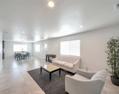 17609 Covello Street - Photo Thumbnail 5