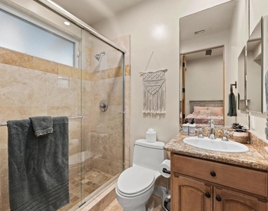 1632 S Pacific Street - Photo Thumbnail 16