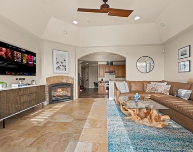 1632 S Pacific Street - Photo Thumbnail 5