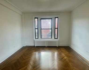 166 West 72nd Street - Photo Thumbnail 4