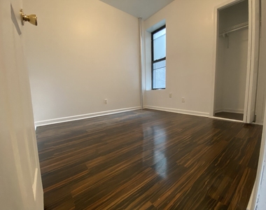 West 152nd Street - Photo Thumbnail 9