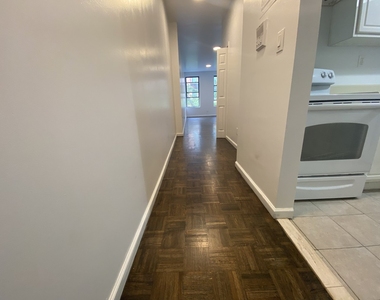 West 152nd Street - Photo Thumbnail 2