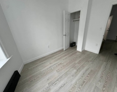 1024 Coney Island Avenue - Photo Thumbnail 4