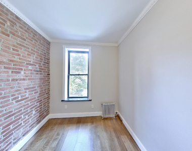 434 West 52nd Street - Photo Thumbnail 1