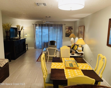 159 Queens Court - Photo Thumbnail 3
