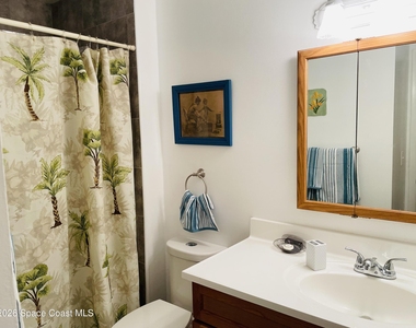 159 Queens Court - Photo Thumbnail 11