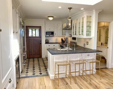 1558 Camino Del Mar - Photo Thumbnail 4