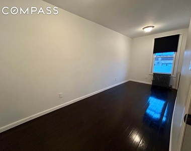 50 Dikeman St - Photo Thumbnail 2