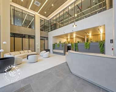 931 Carroll Street - Photo Thumbnail 15