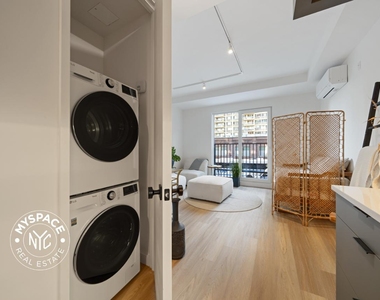 931 Carroll Street - Photo Thumbnail 10